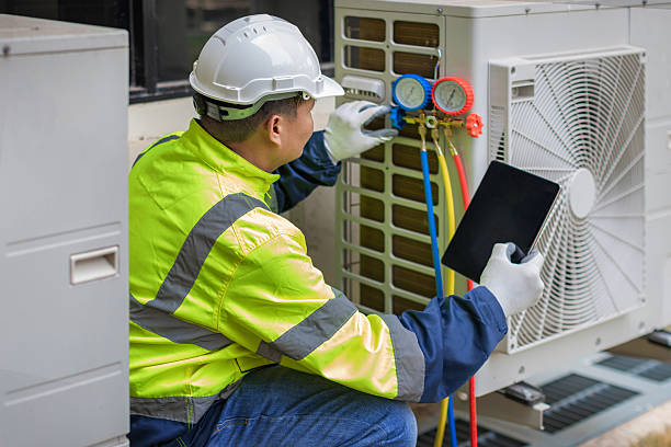 Professional Ac Installation technician working in Chappell Hill, TX